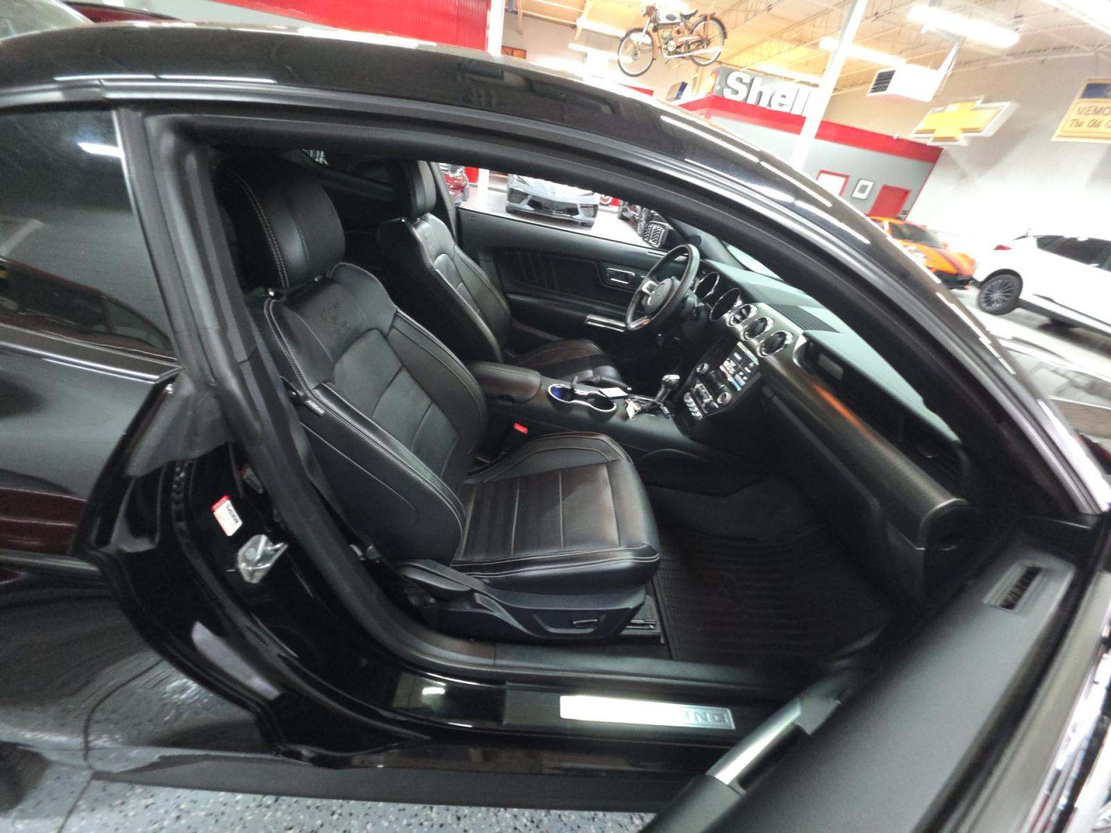 2015 Ford Mustang GT Premium RWD