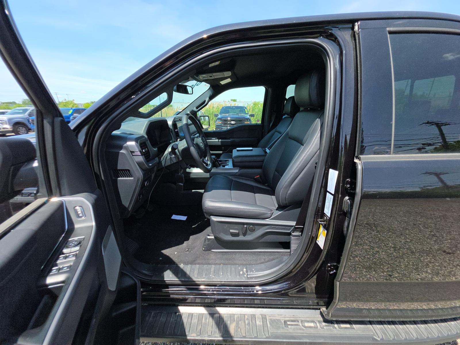 2026 Ford F-150 XLT AWD