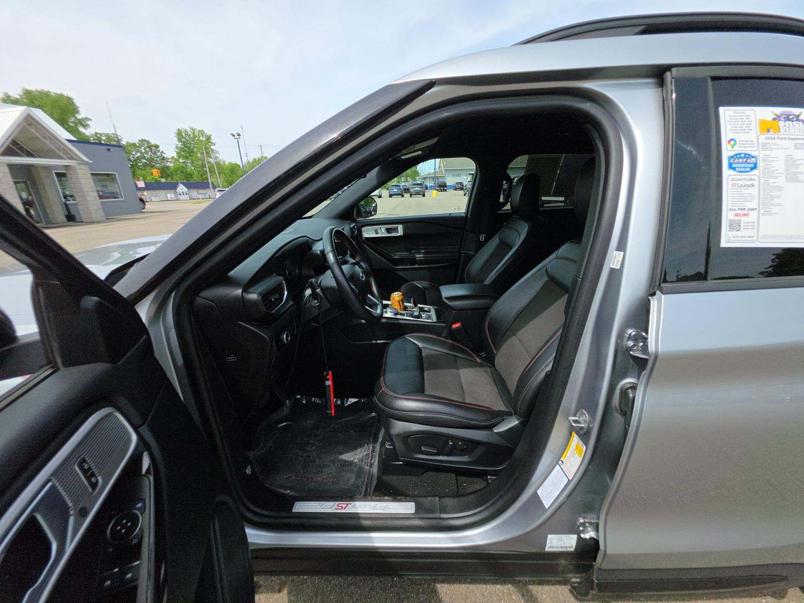 FORD EXPLORER - 6