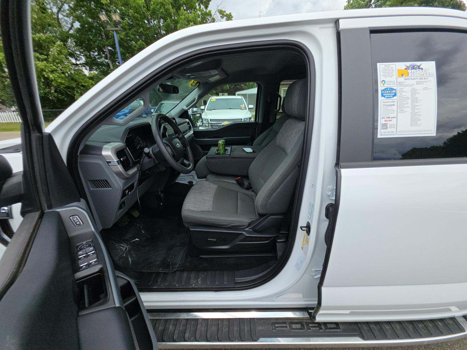 2023 Ford F-150 XLT AWD