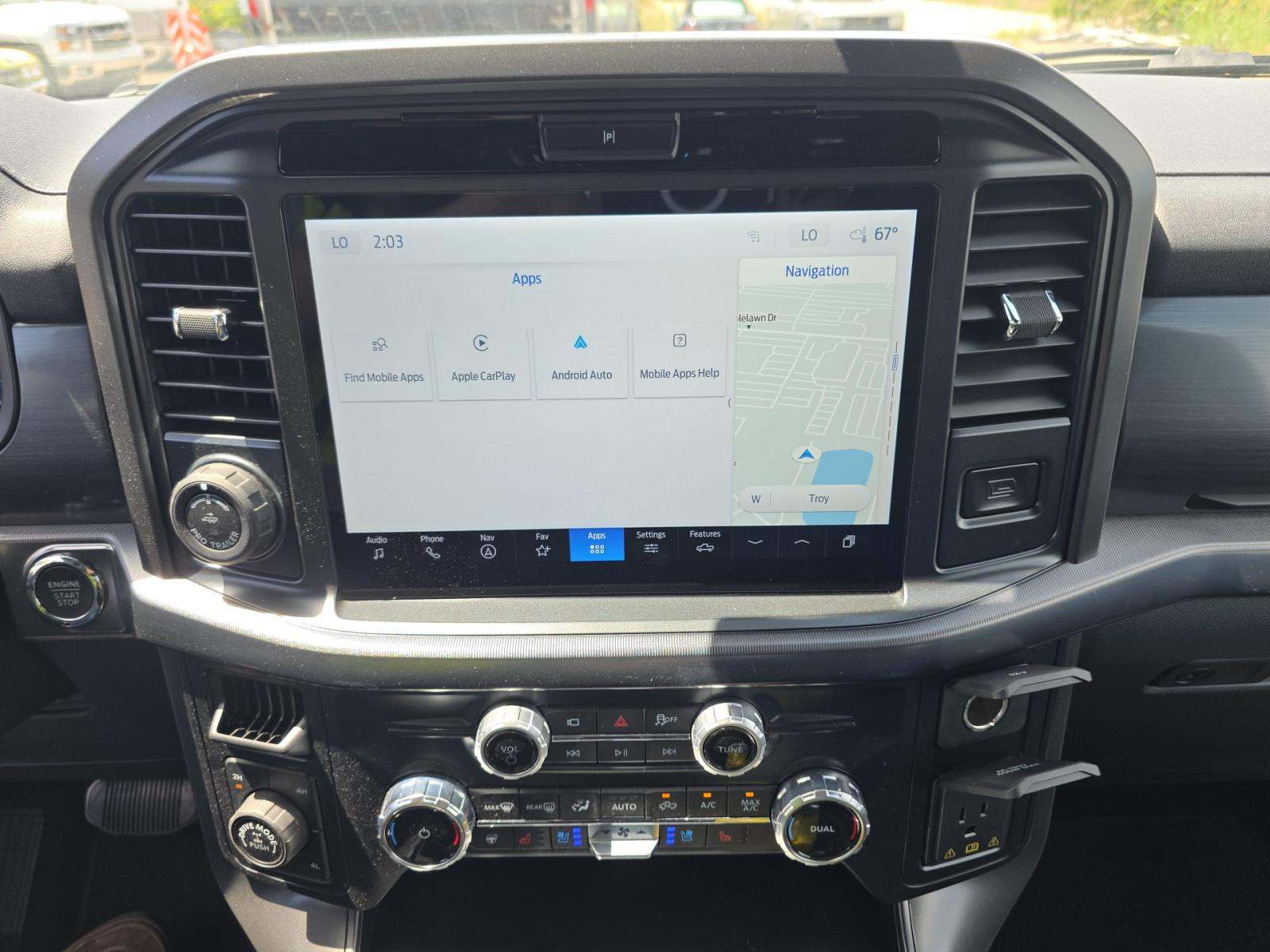 2025 Ford F-150 Lariat AWD