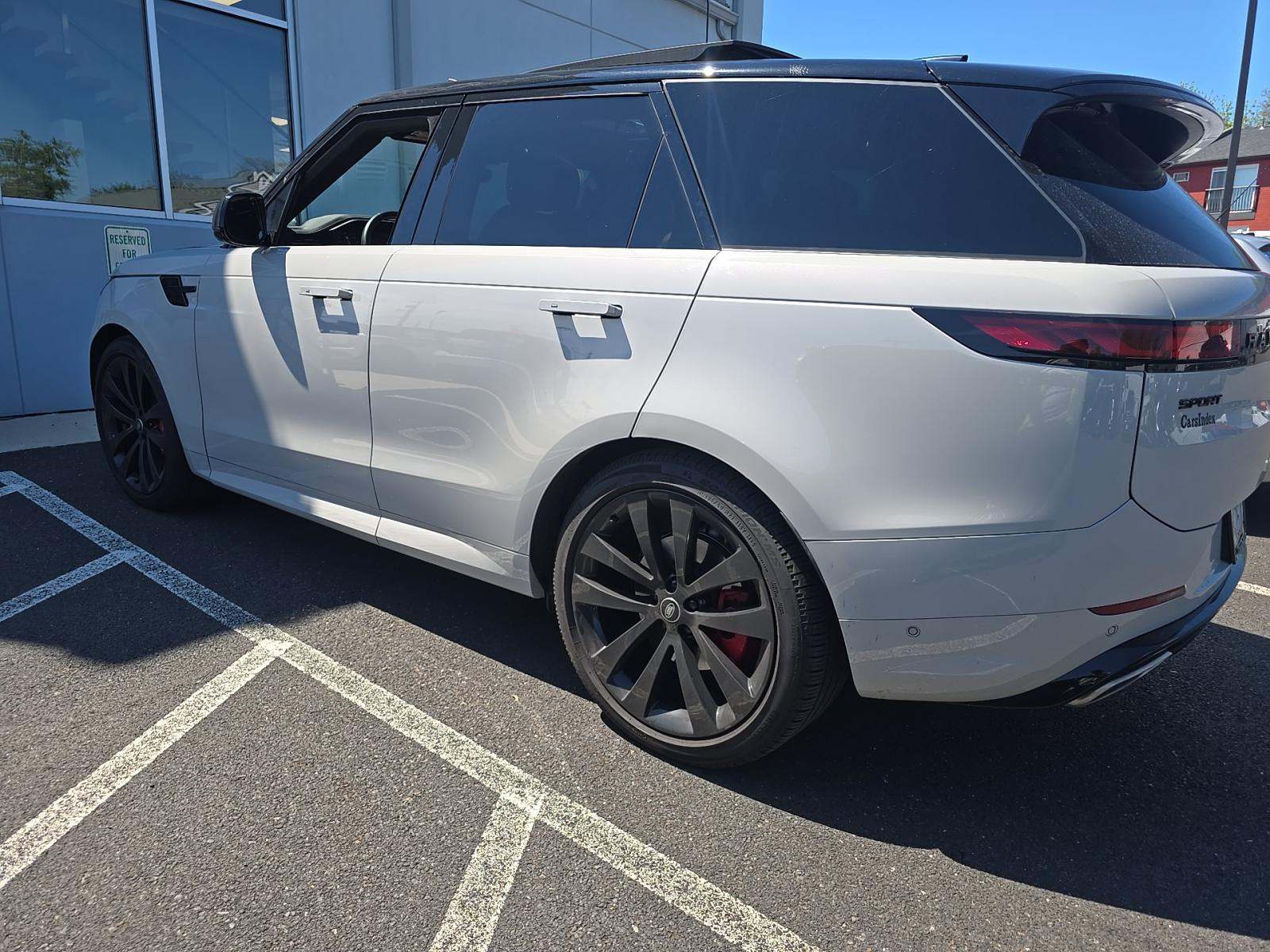2025 Land Rover Range Rover Sport Dynamic SE AWD