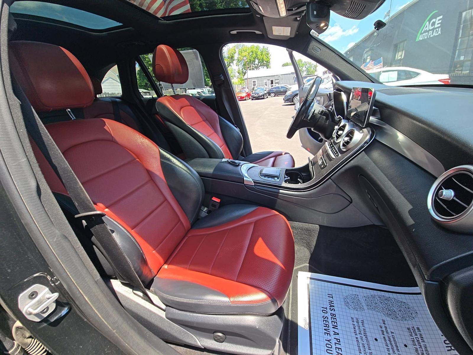 2021 Mercedes-Benz GLC GLC 300 AWD