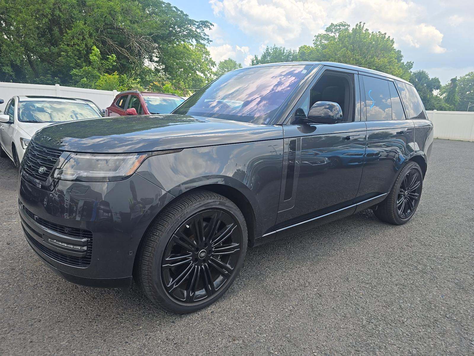 2023 Land Rover Range Rover SE AWD