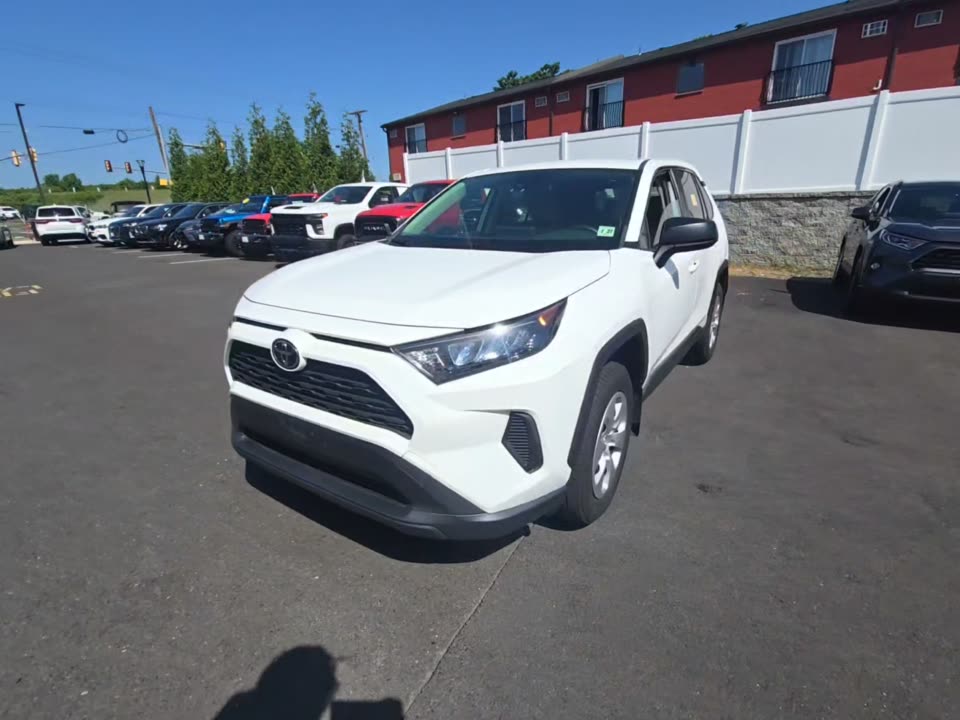 2022 Toyota RAV4 LE AWD