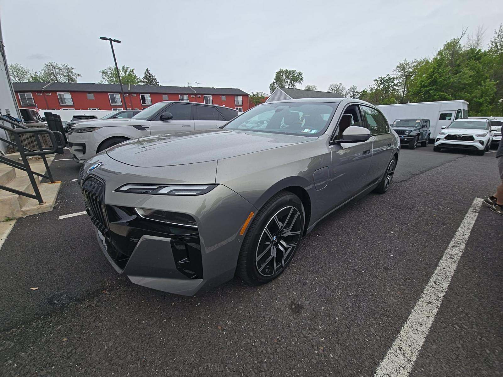2026 BMW 7 Series 750e xDrive AWD