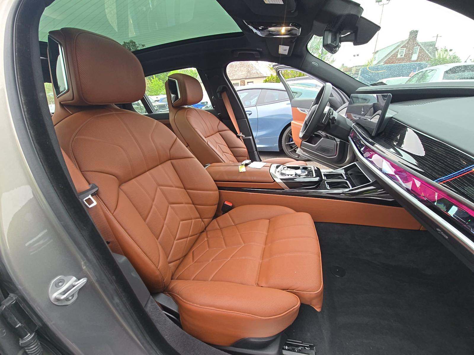 2026 BMW 7 Series 750e xDrive AWD