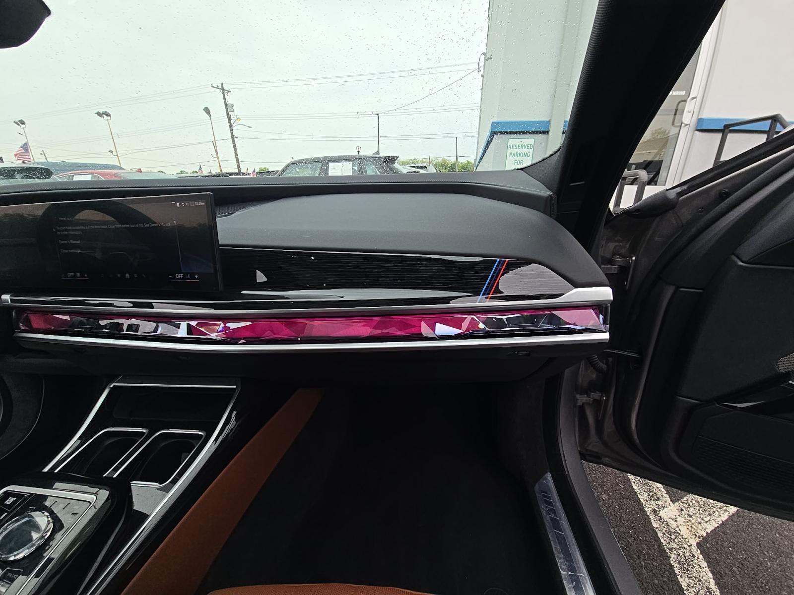 2026 BMW 7 Series 750e xDrive AWD