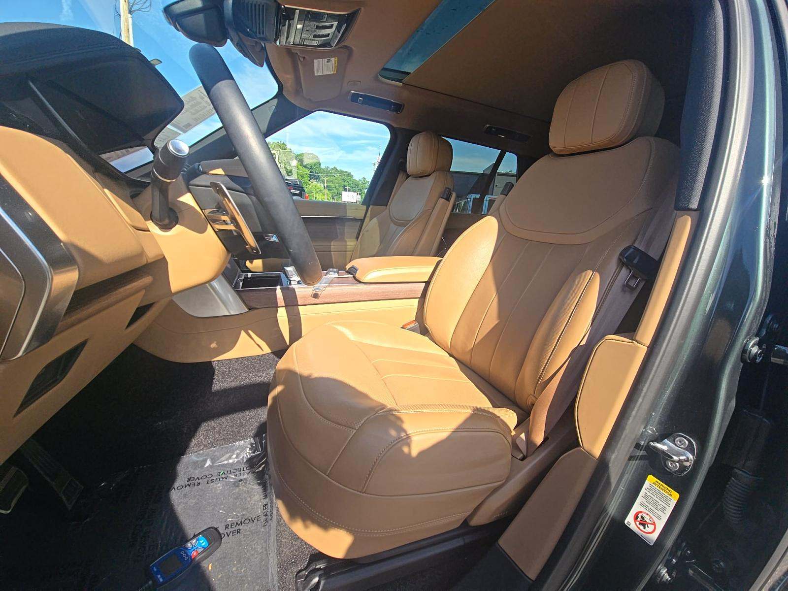 2024 Land Rover Range Rover SE AWD