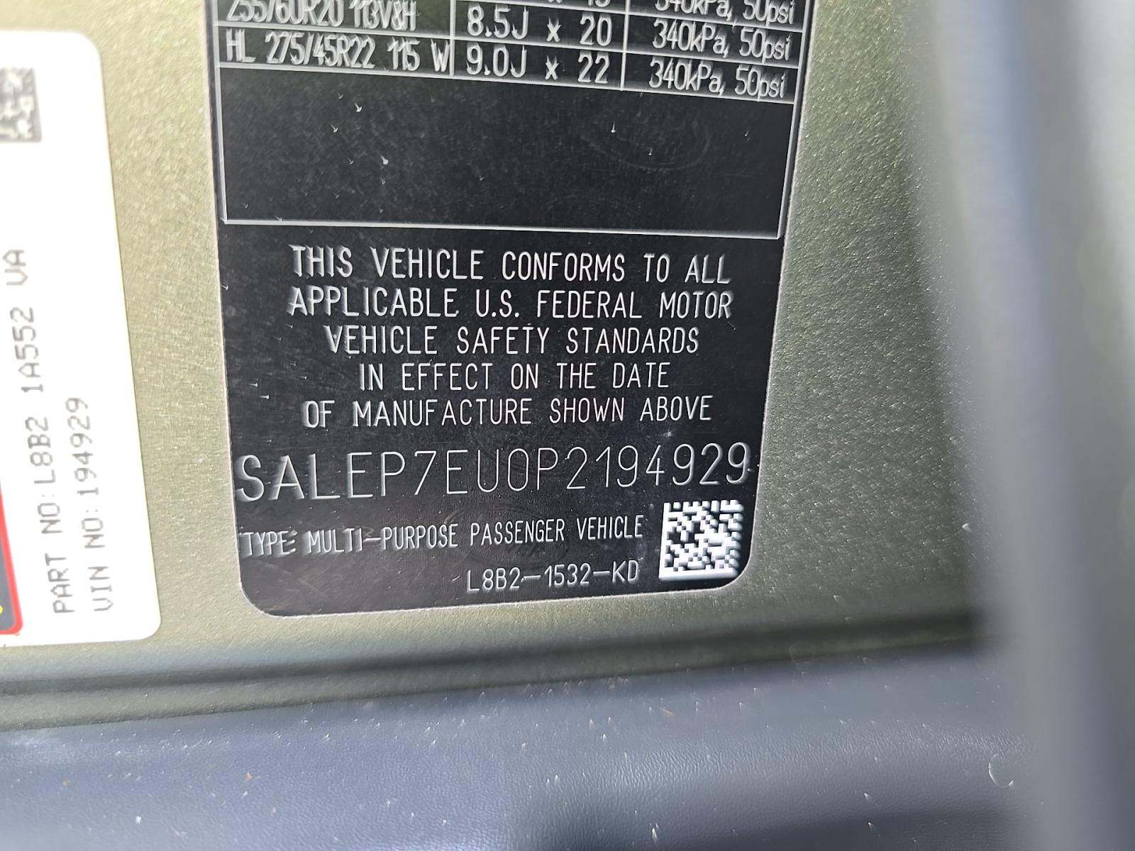 2023 Land Rover Defender 110 SE AWD