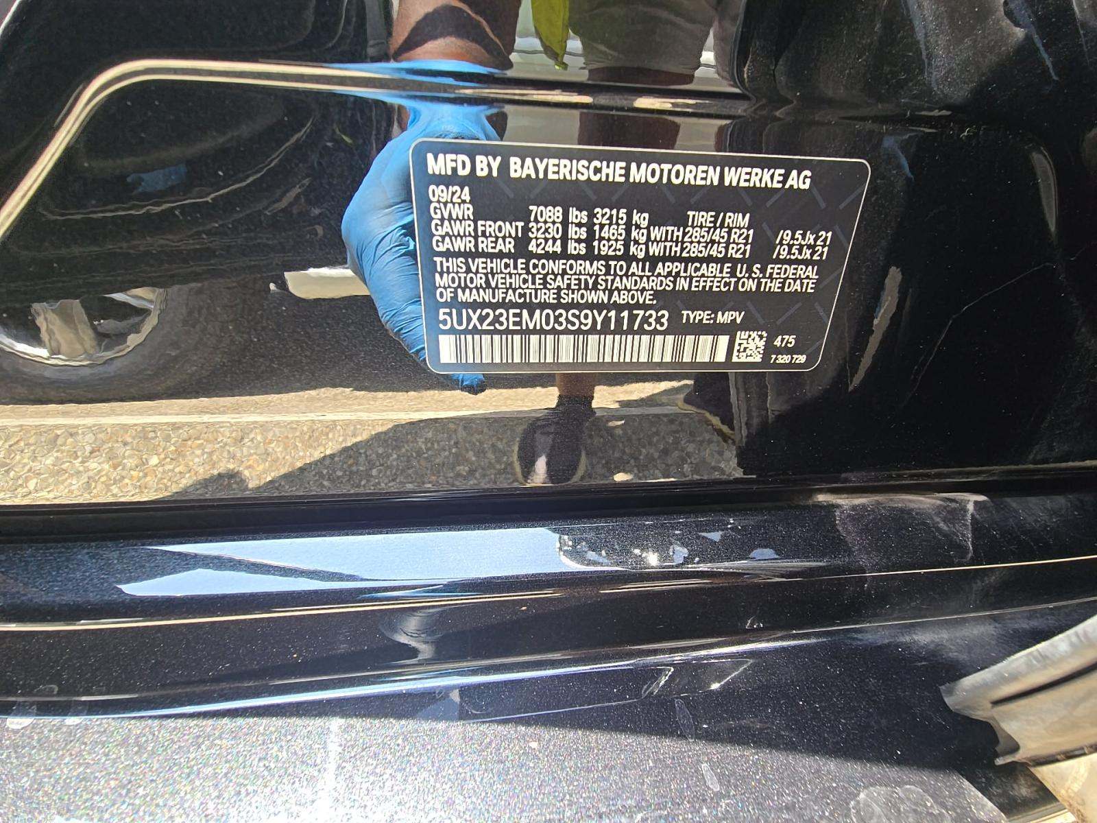 2025 BMW X7 xDrive40i AWD