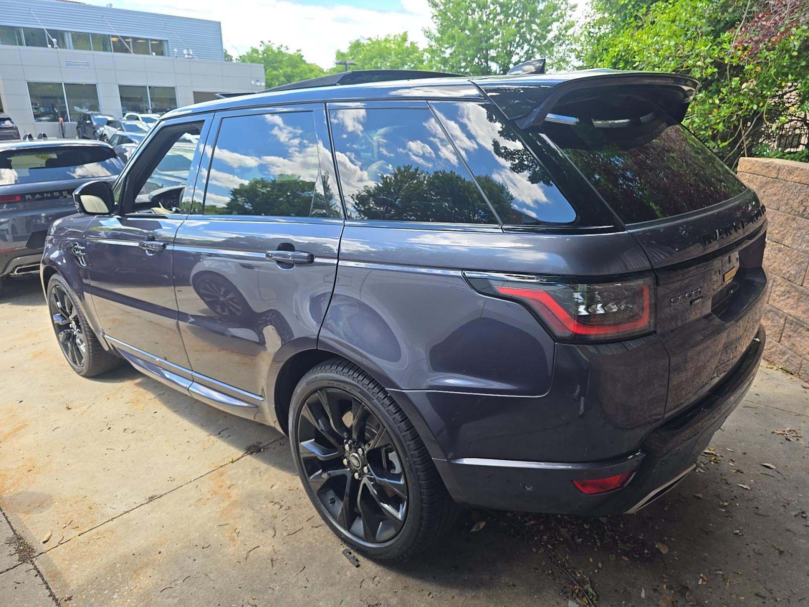 2021 Land Rover Range Rover Sport HST AWD