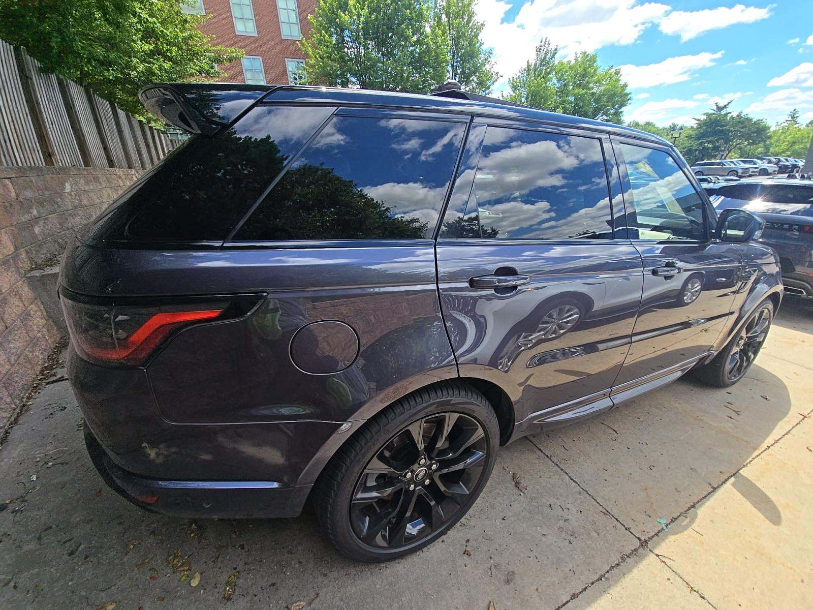 2021 Land Rover Range Rover Sport HST AWD