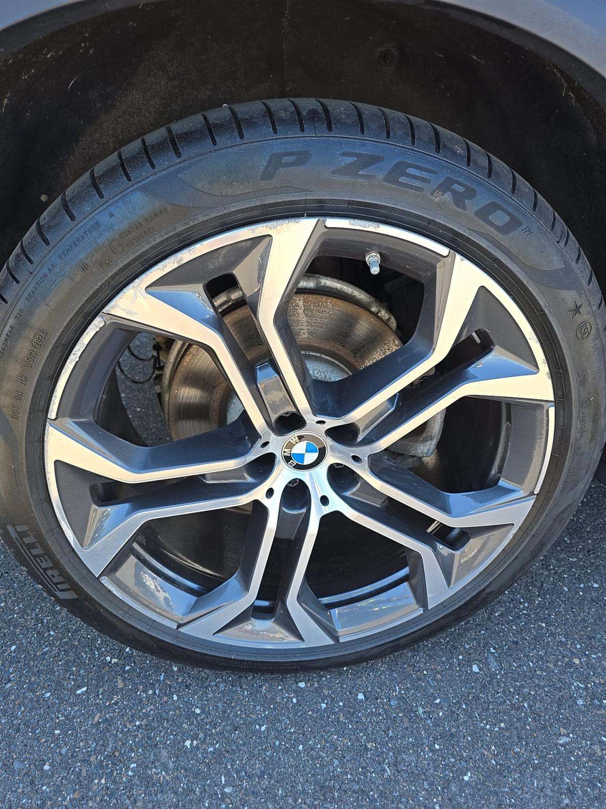 2020 BMW X5 xDrive40i AWD