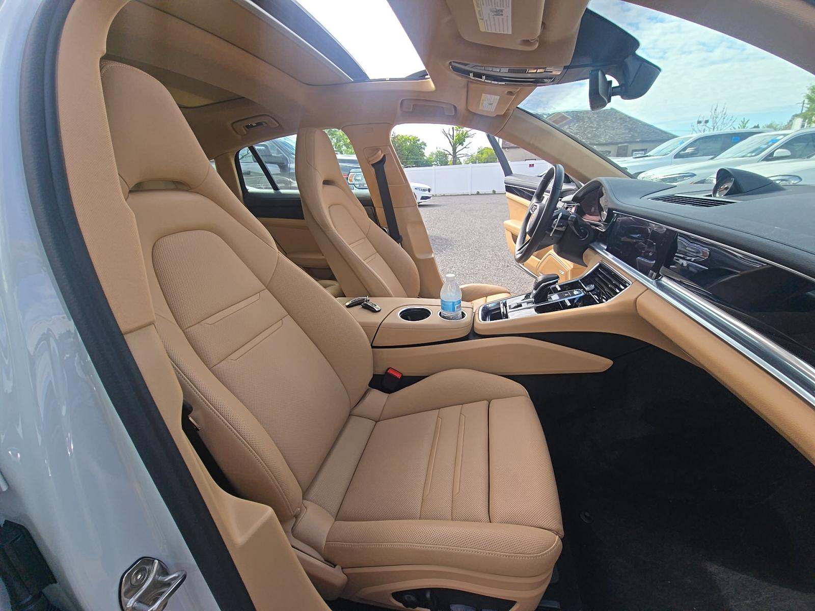 2022 Porsche Panamera 4 AWD