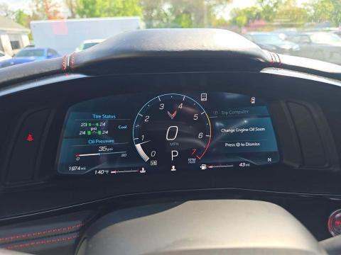 CHEVROLET STINGRAY - 9