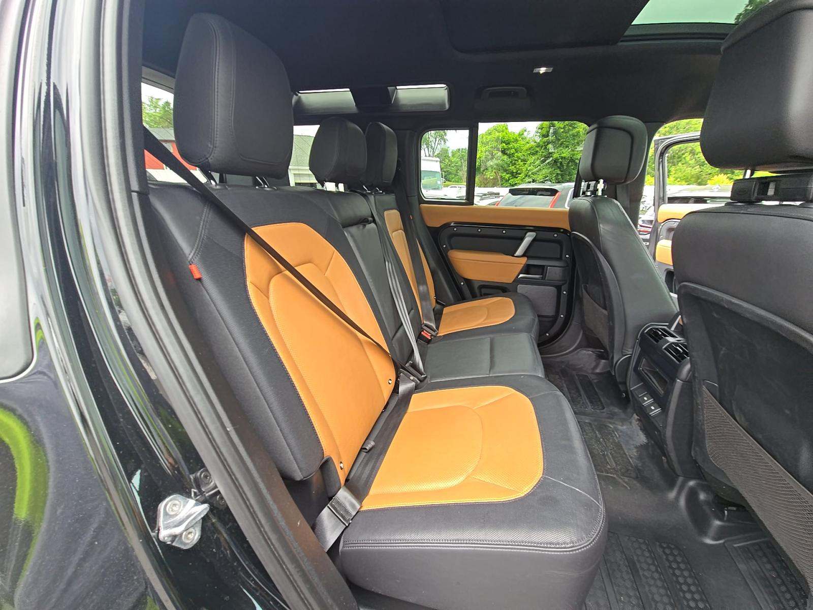 2023 Land Rover Defender 110 X-Dynamic SE AWD