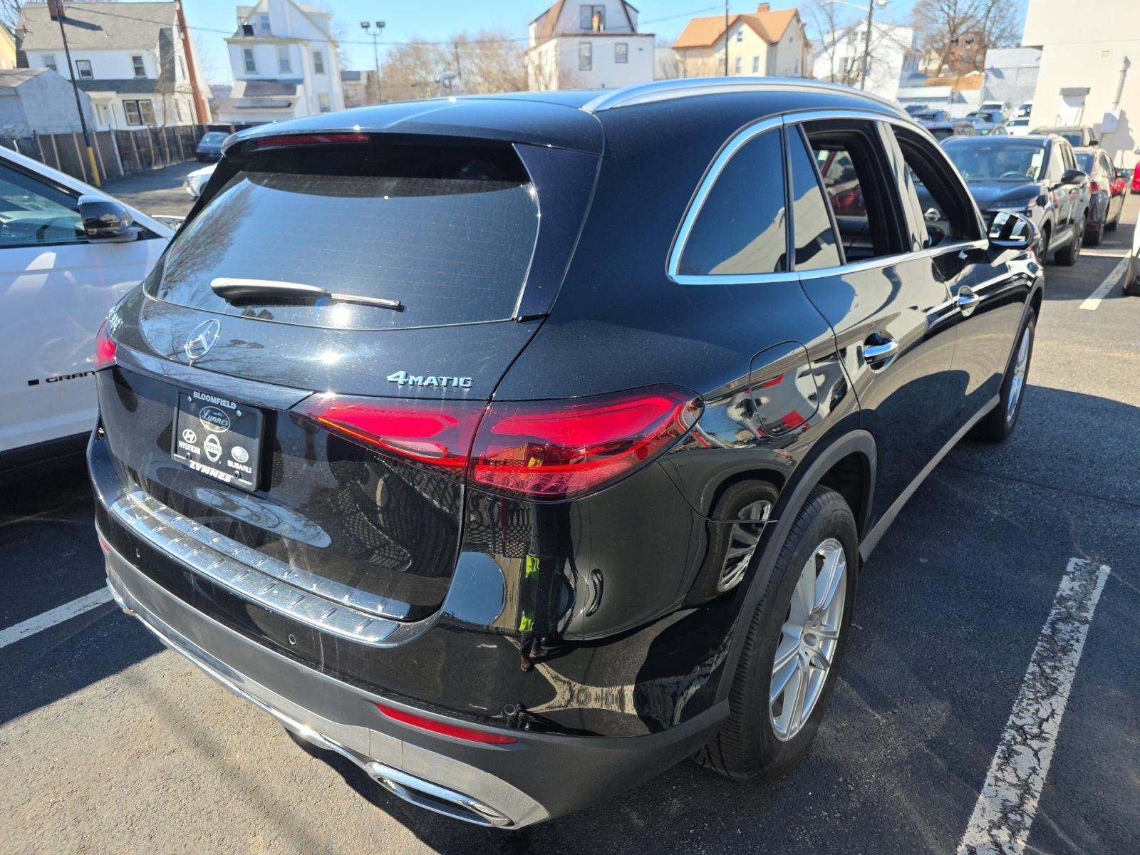2023 Mercedes-Benz GLC GLC 300 AWD