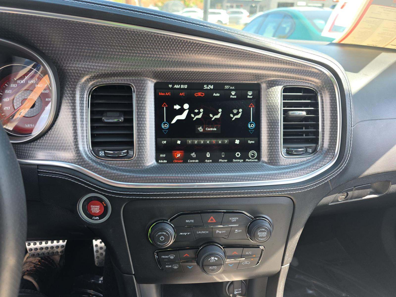 DODGE CHALLENGER - 10