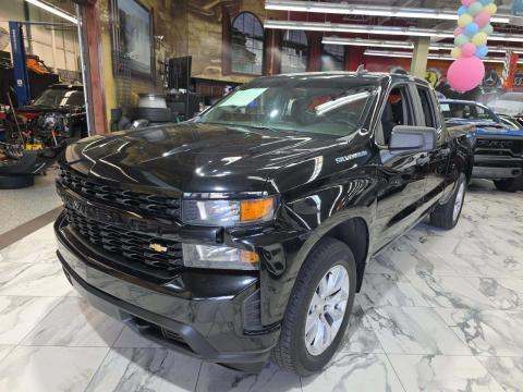 CHEVROLET CUSTOM - 1