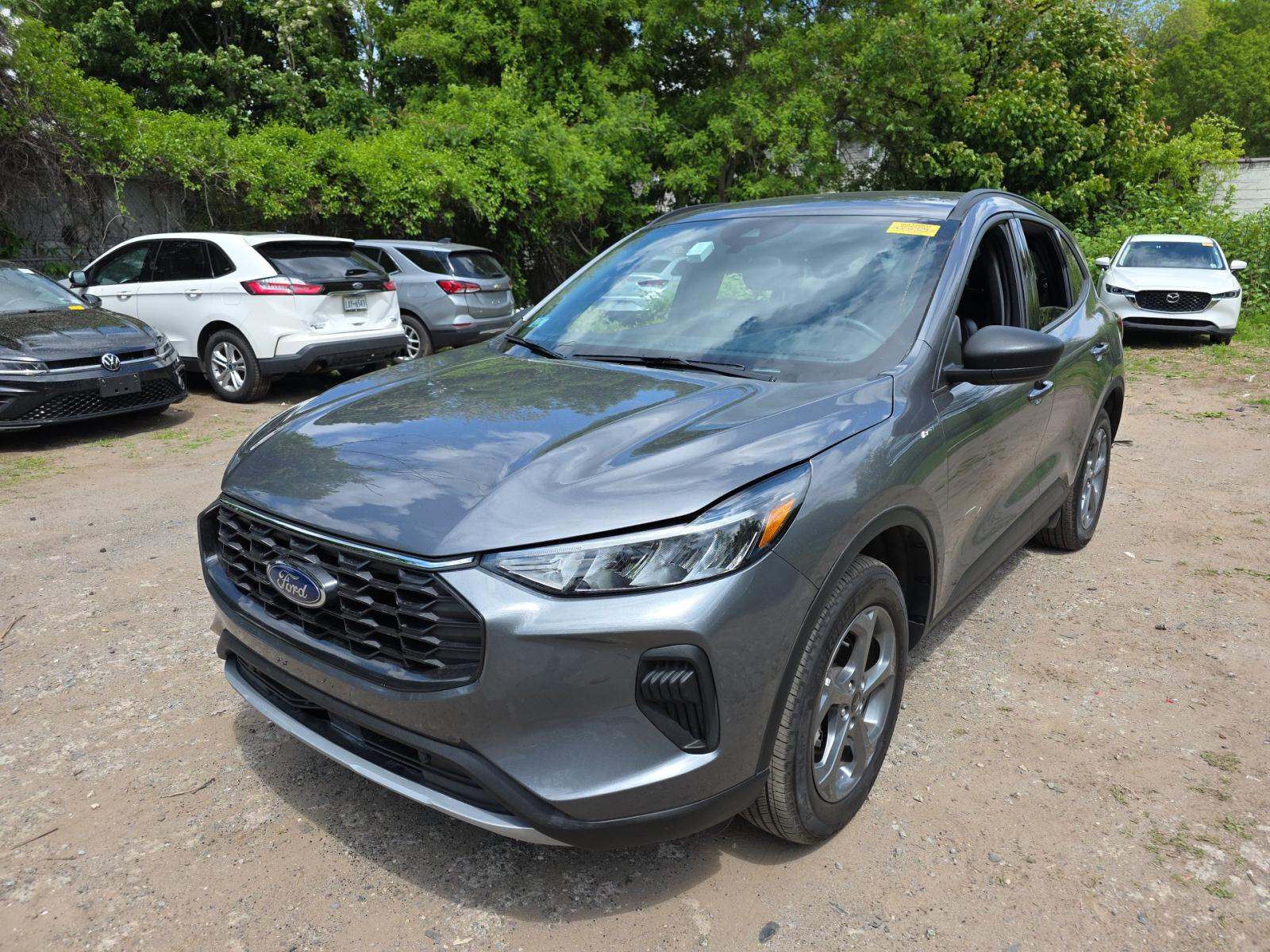 FORD ESCAPE - 1