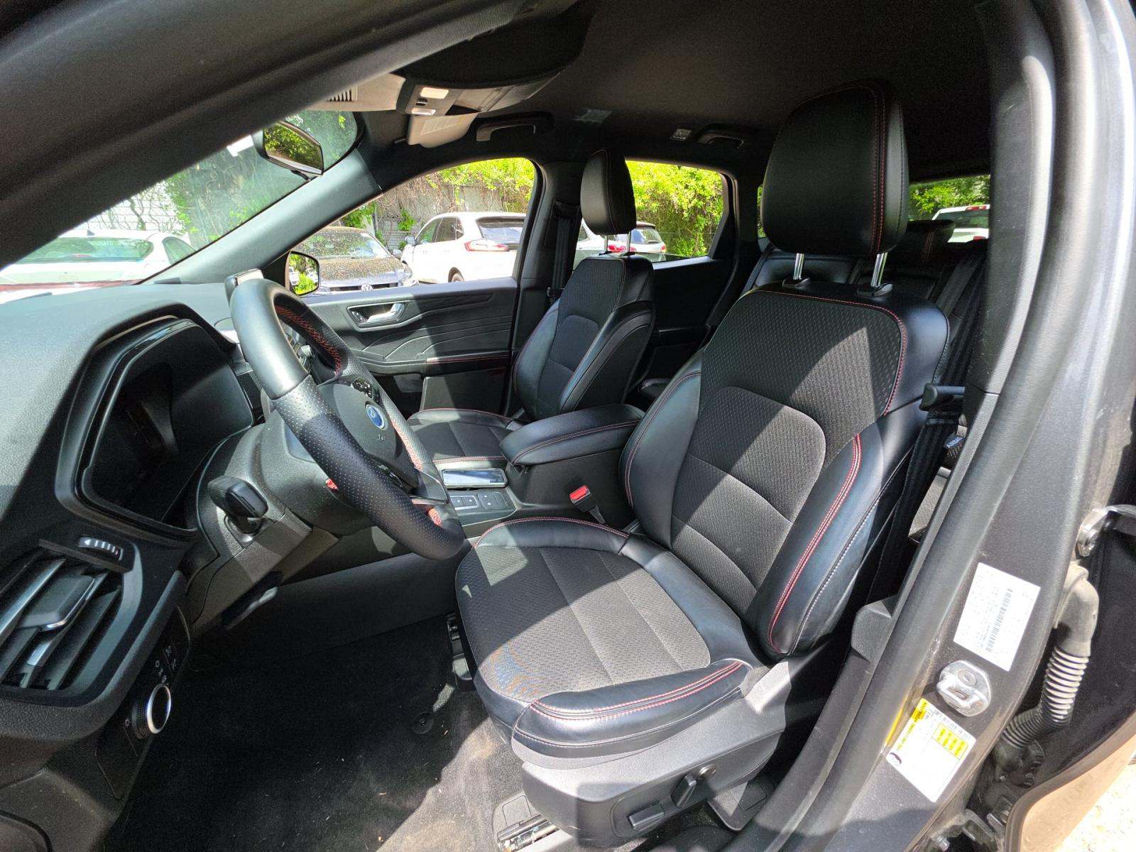 FORD ESCAPE - 6