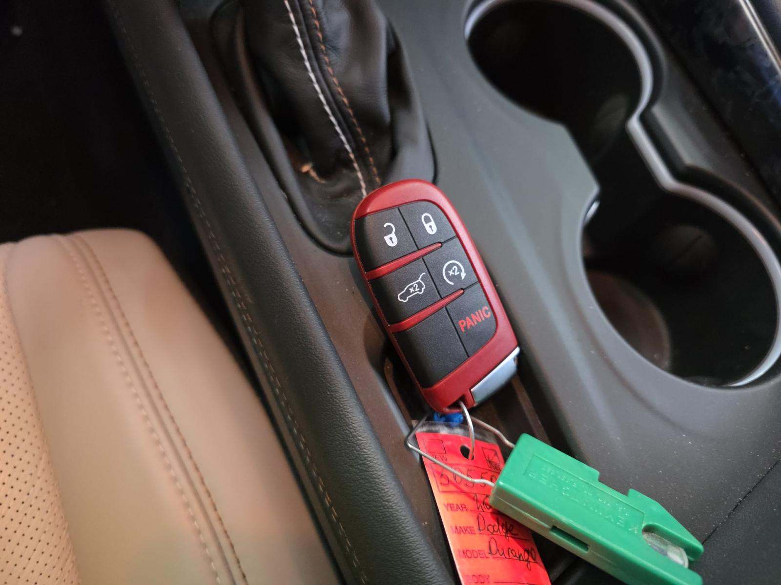 DODGE CHALLENGER - 8