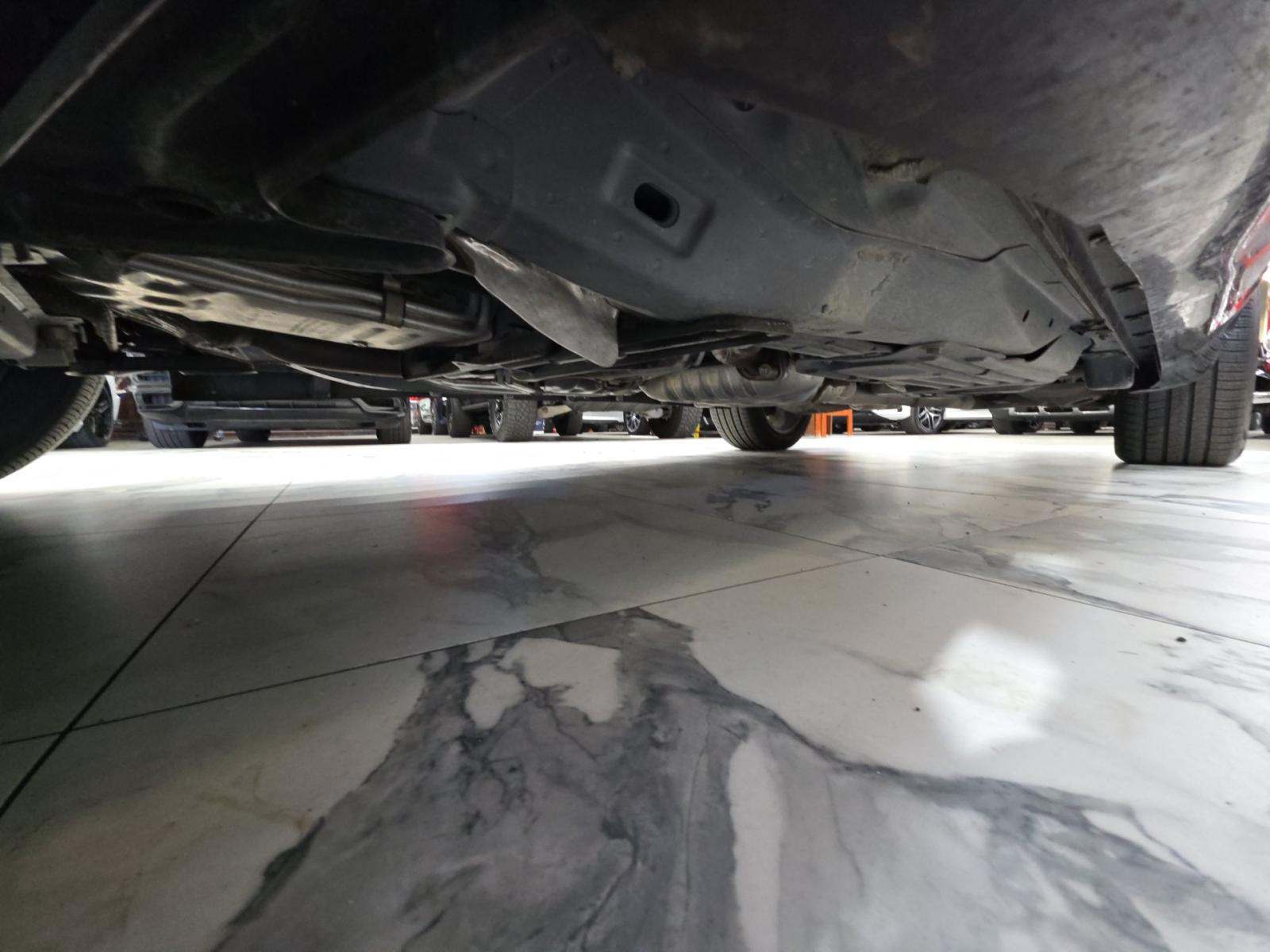 DODGE CHALLENGER - 7