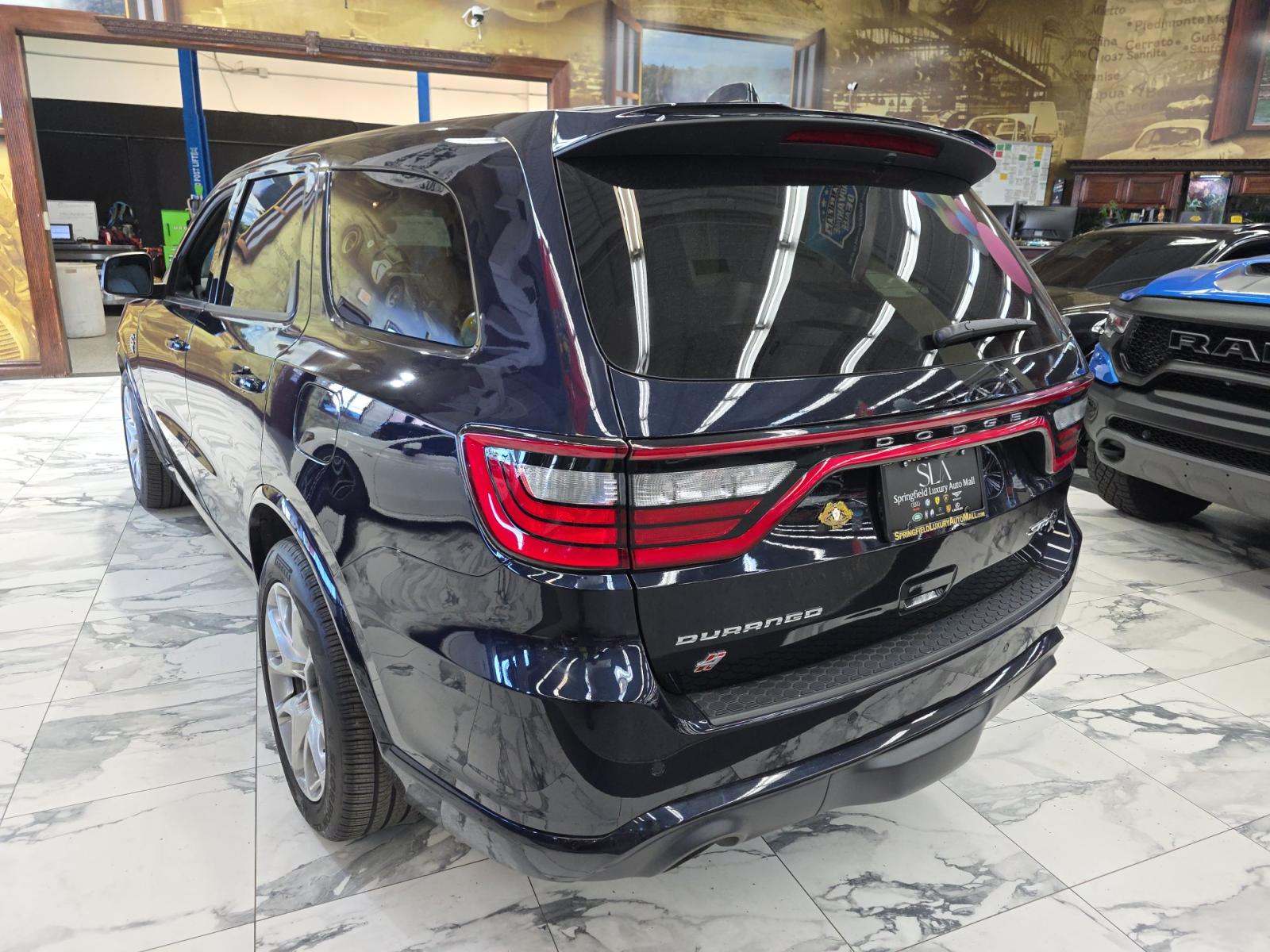 DODGE CHALLENGER - 2