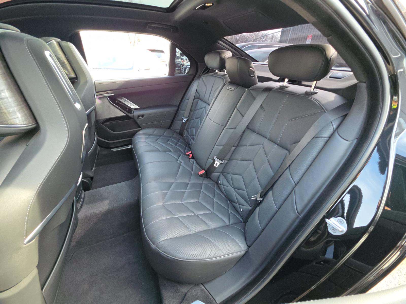 2024 BMW 7 Series 740i xDrive AWD