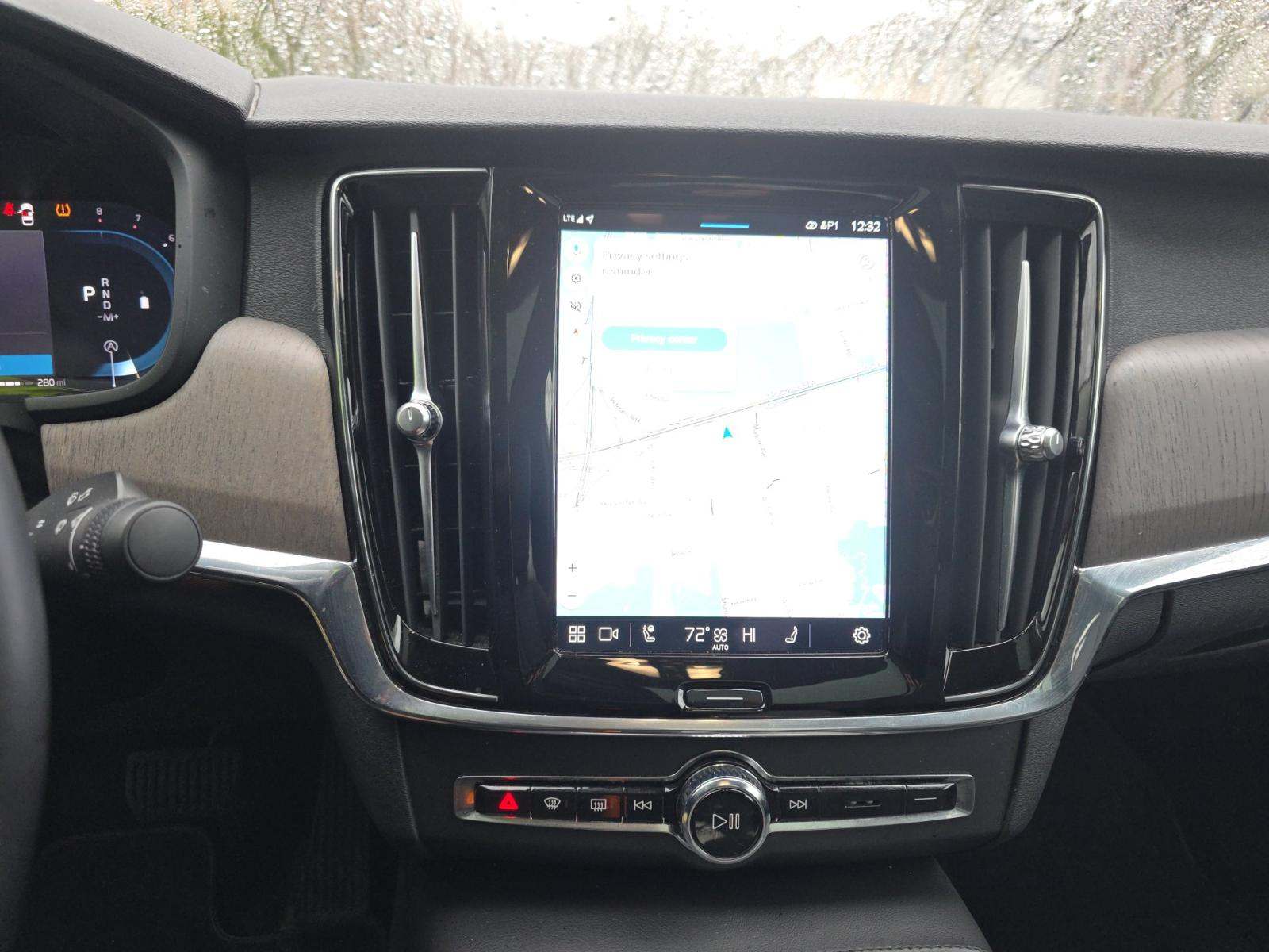 2023 Volvo S90 B6 Plus AWD