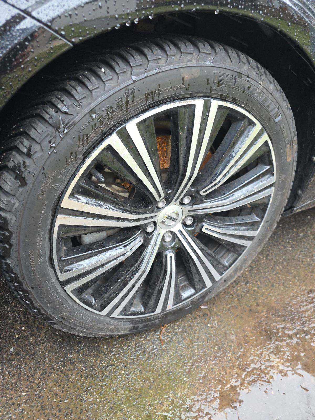 2023 Volvo S90 B6 Plus AWD