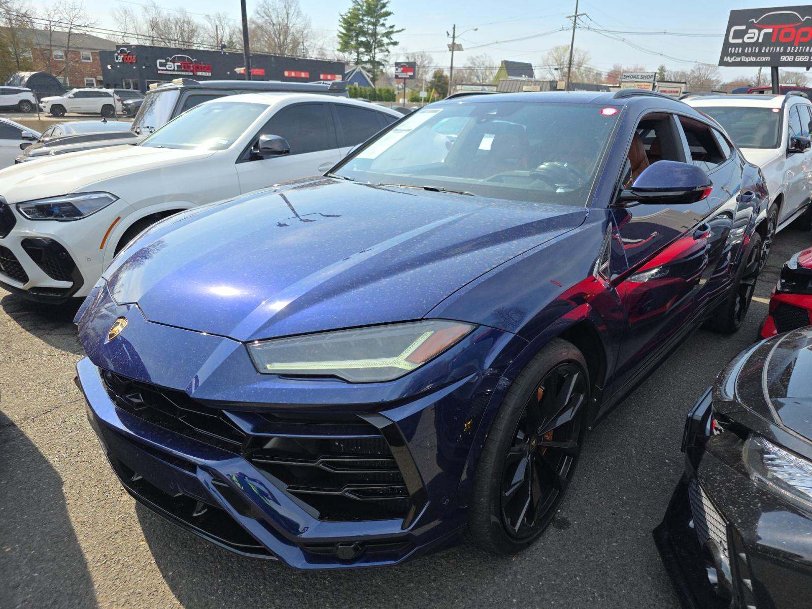 2019 Lamborghini Urus Base AWD