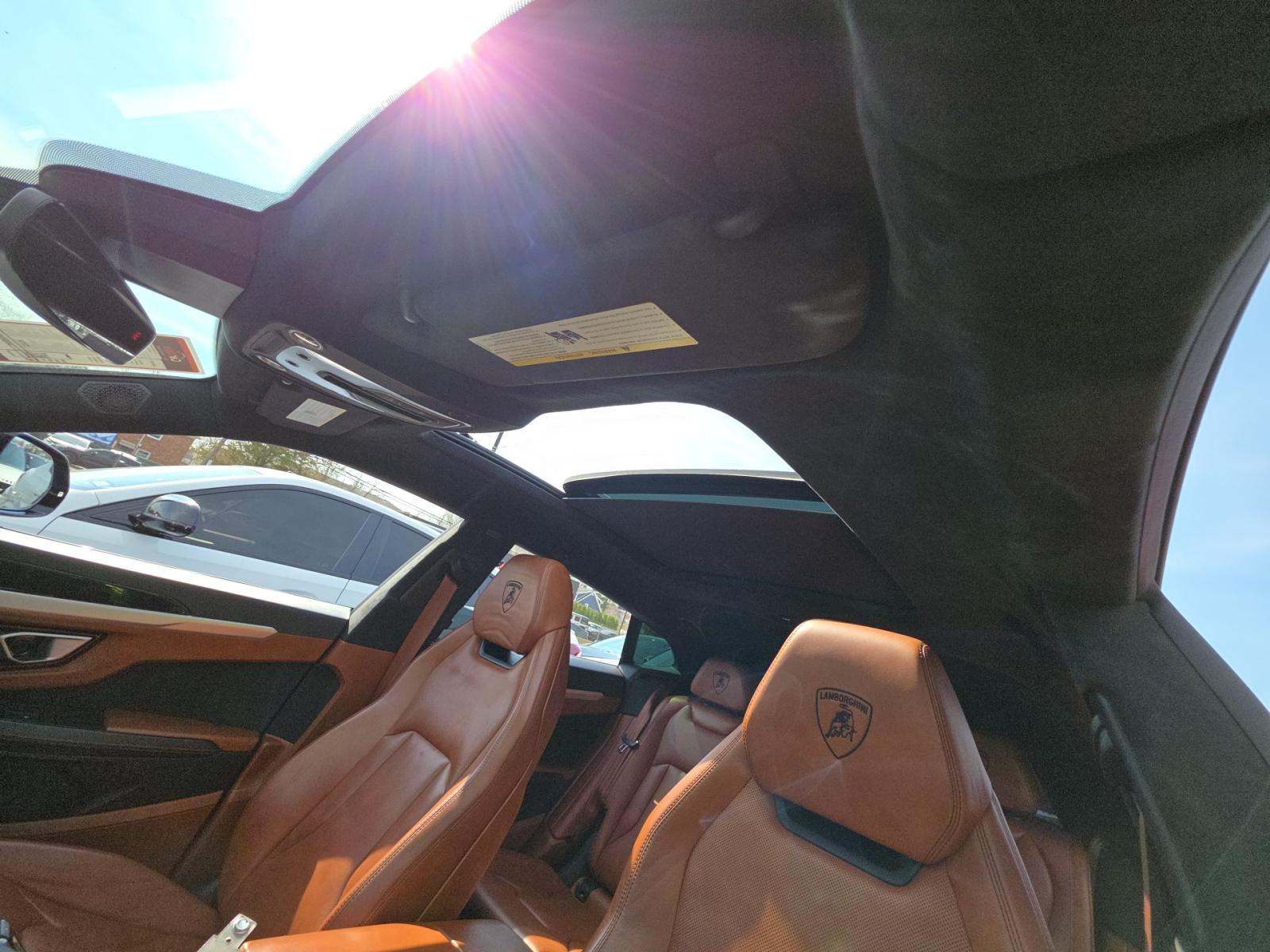 2019 Lamborghini Urus Base AWD