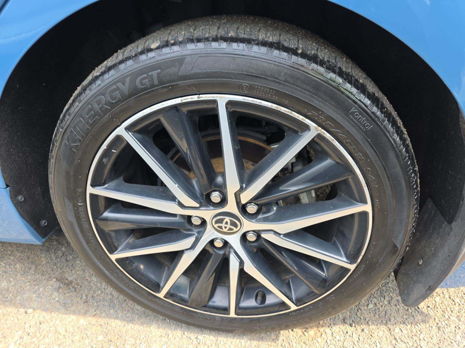 2023 Toyota Camry Hybrid SE FWD