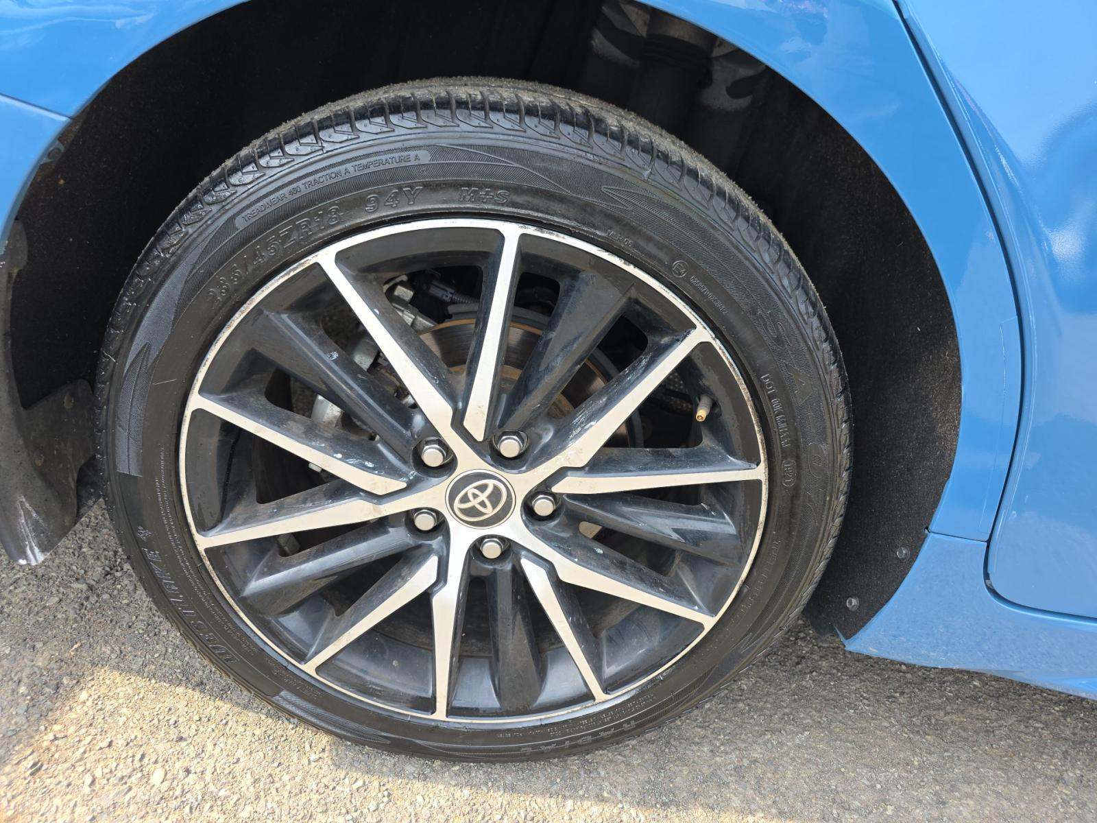 2023 Toyota Camry Hybrid SE FWD