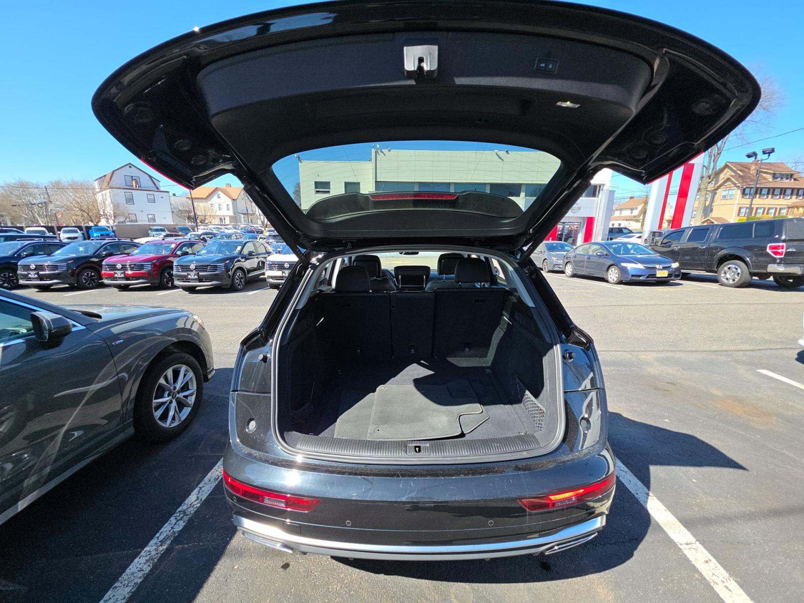 2024 Audi Q5 S line Premium Plus AWD