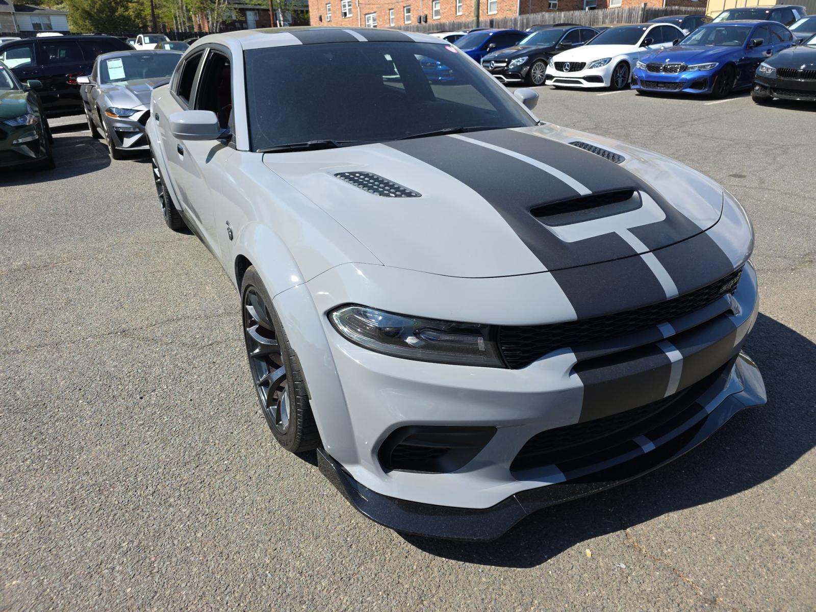 DODGE CHALLENGER - 4