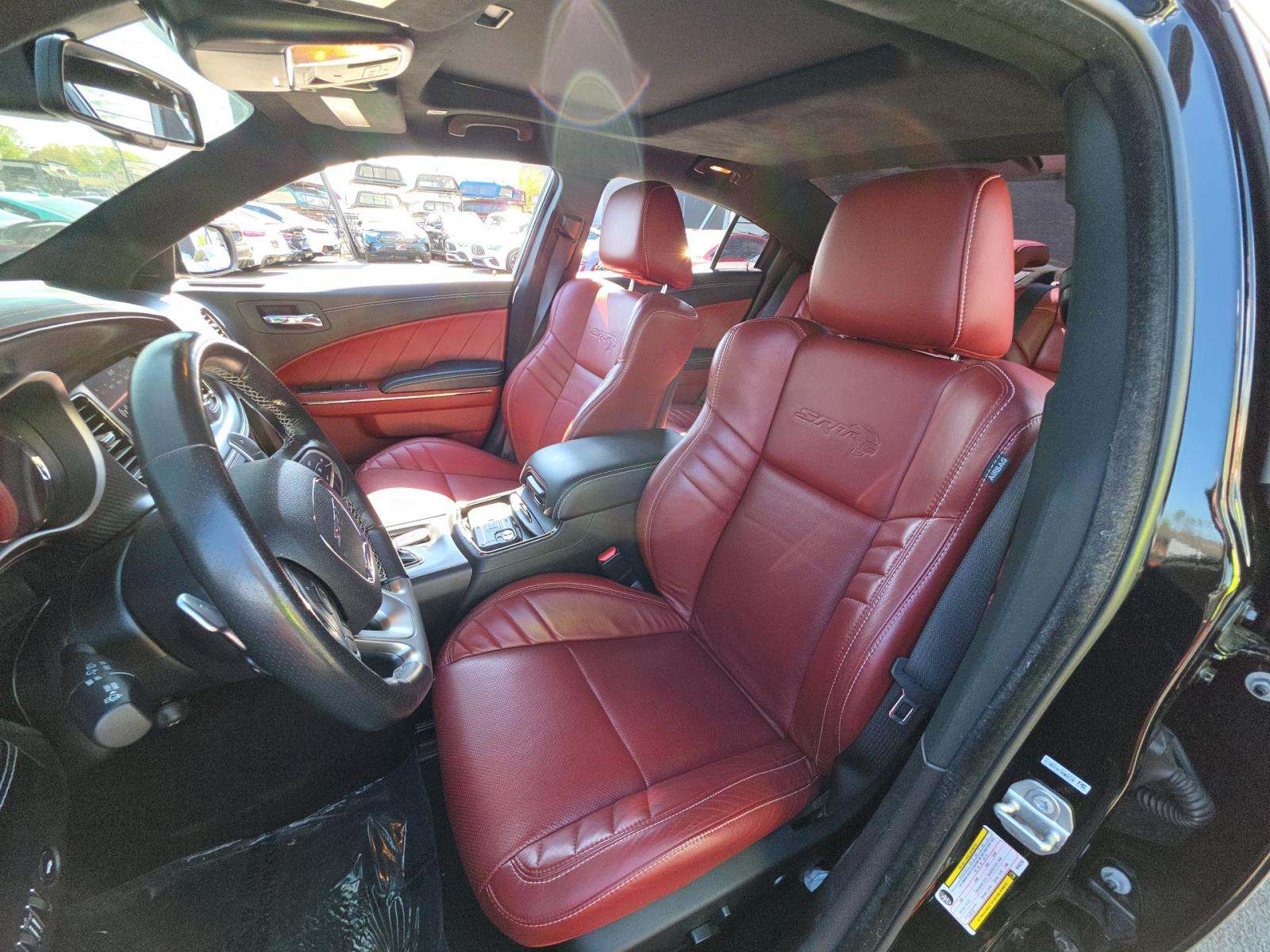 DODGE CHALLENGER - 6