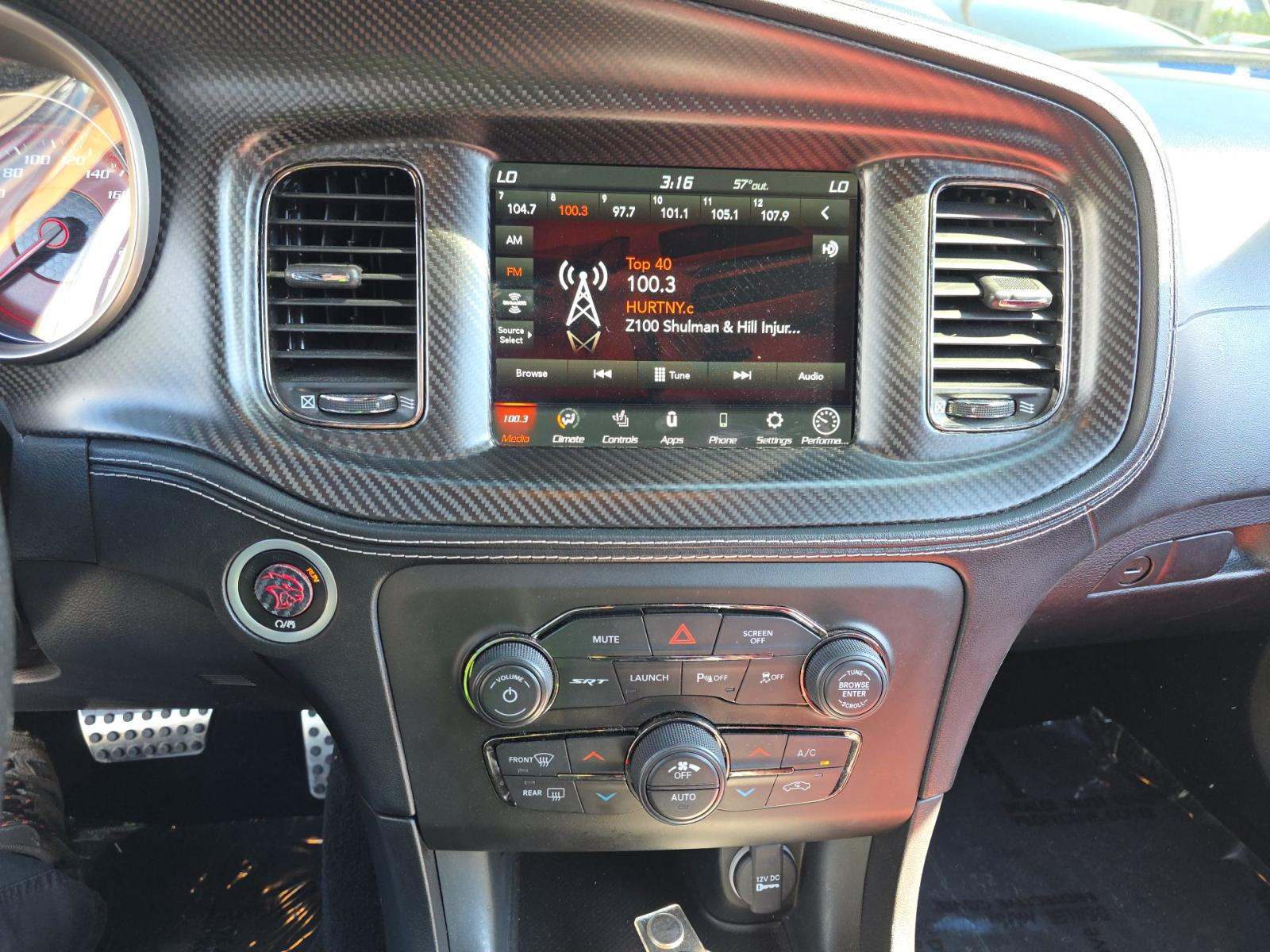 DODGE CHALLENGER - 10