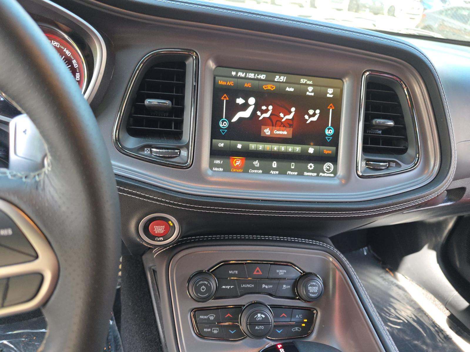 DODGE CHALLENGER - 10