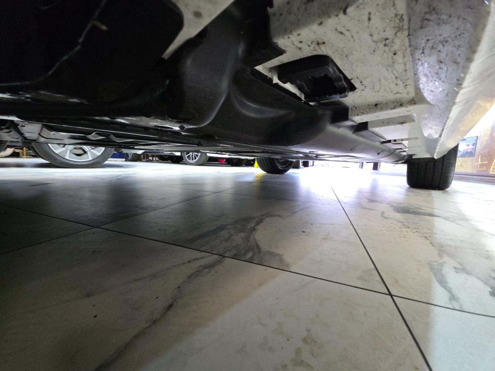 MERCEDES-BENZ GLE - 7