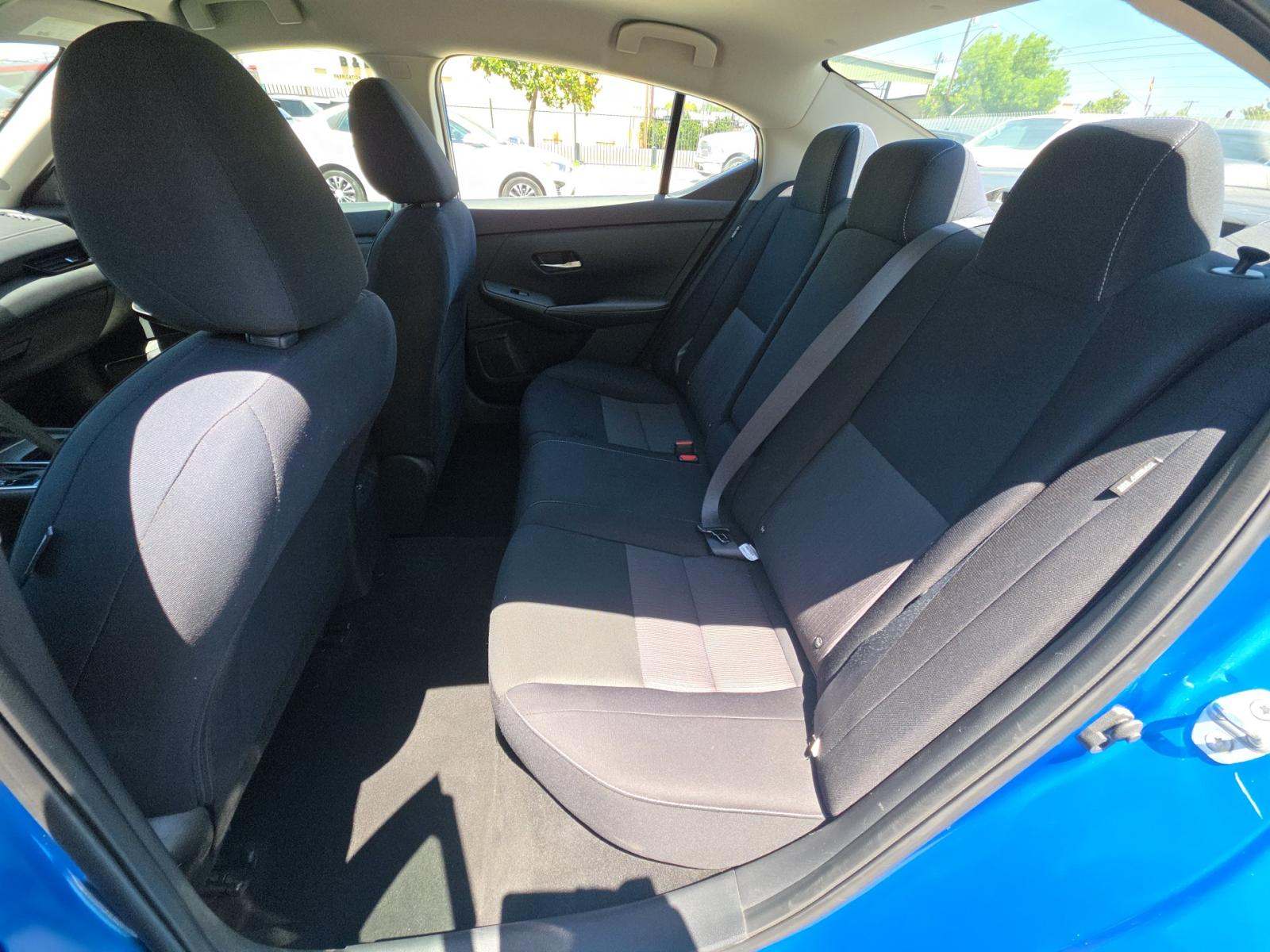 NISSAN SENTRA - 9