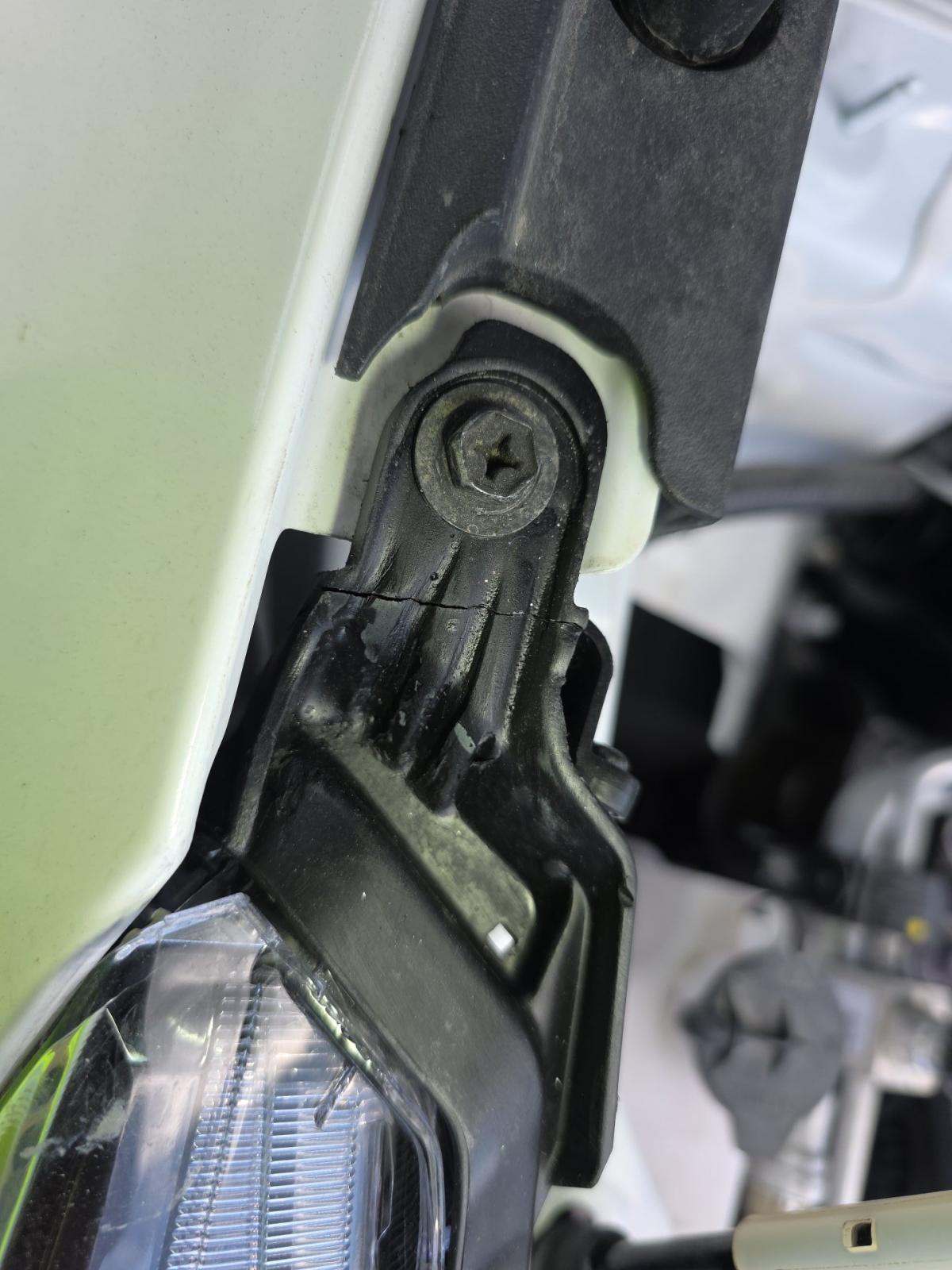 2025 Toyota RAV4 XLE FWD