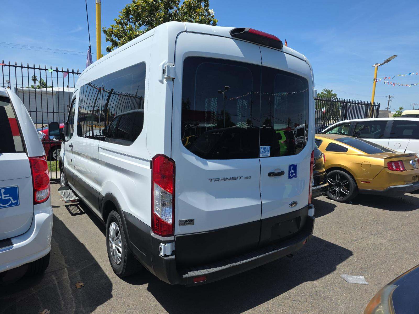 FORD TRANSIT 150 - 2