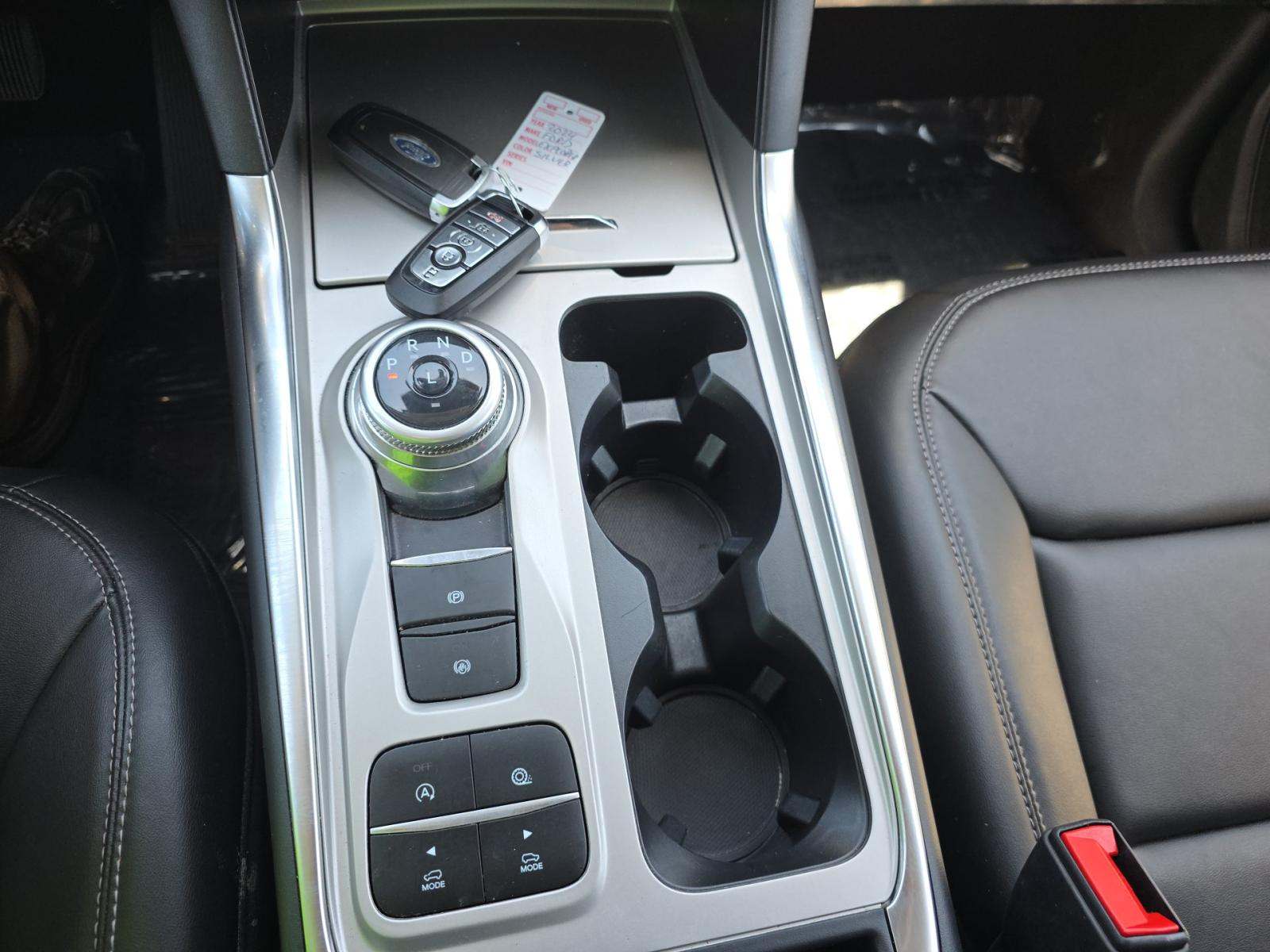 2024 Ford Explorer XLT RWD