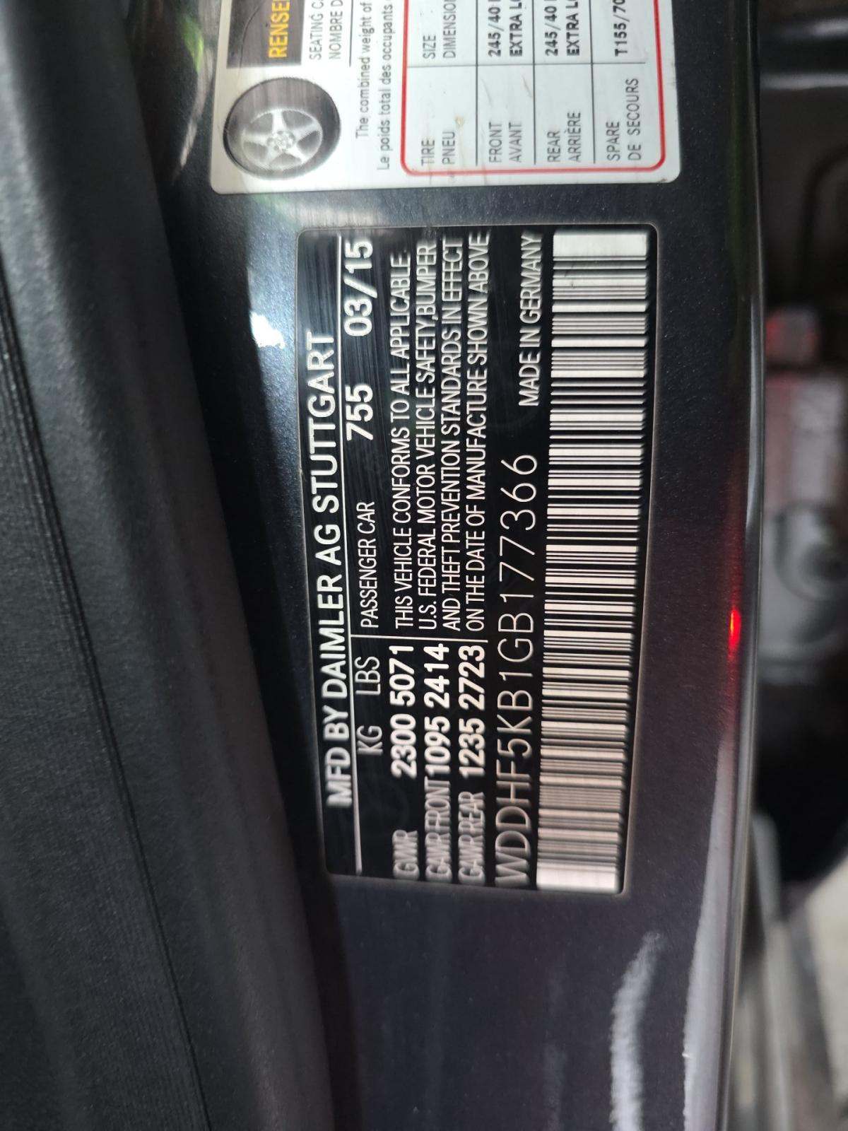 MERCEDES-BENZ E-CLASS - 5