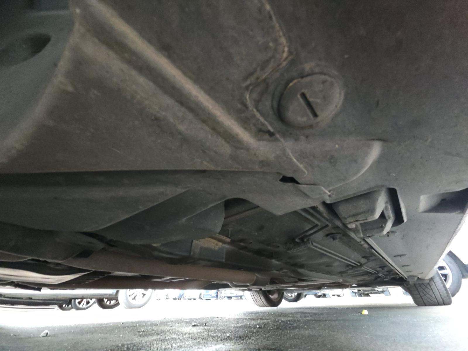 MERCEDES-BENZ E-CLASS - 7