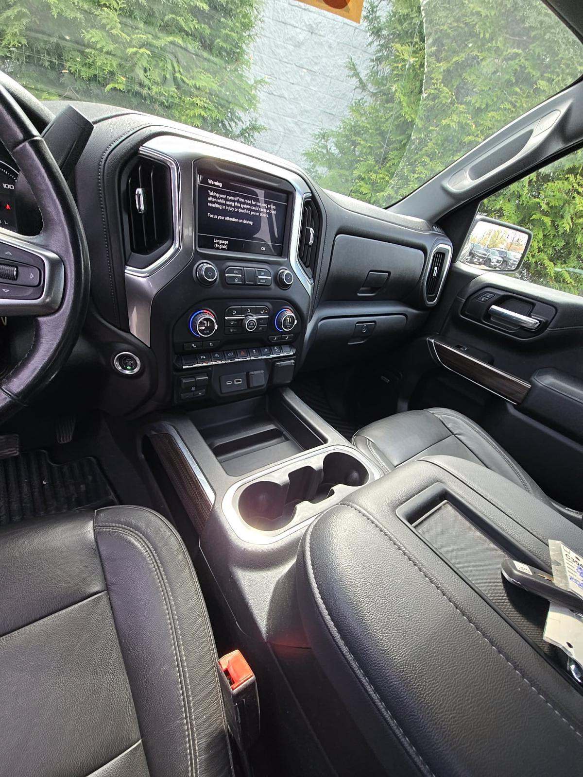 CHEVROLET SILVERADO - 10