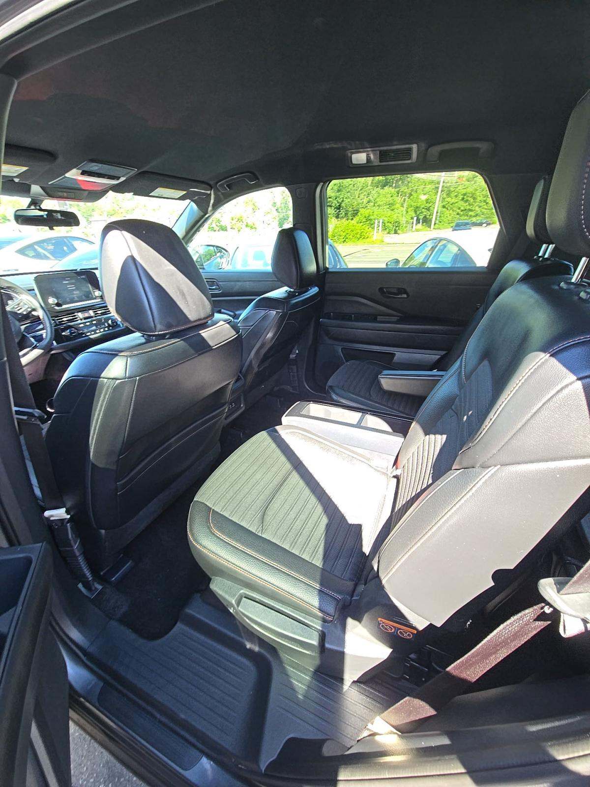 2024 Nissan Pathfinder Rock Creek AWD